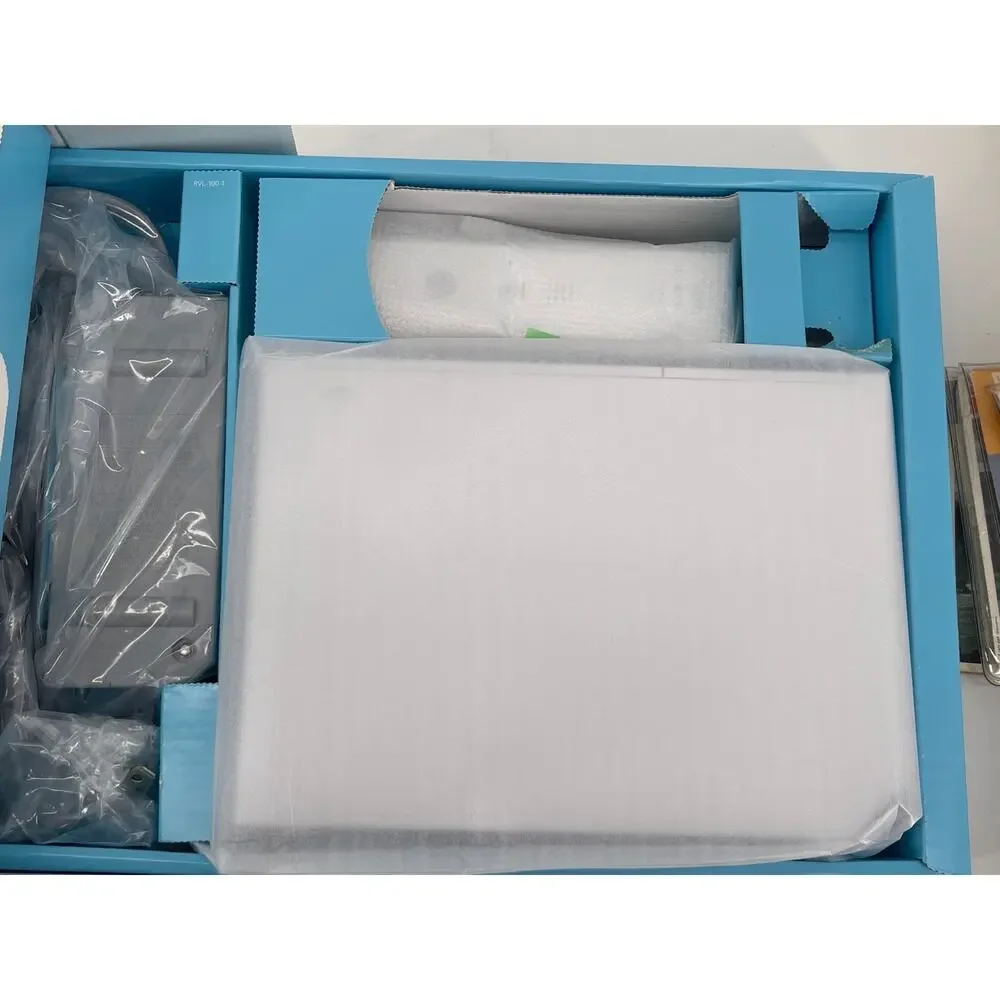 Nintendo Wii RVL-001 Home Console (White) - BRAND NEW